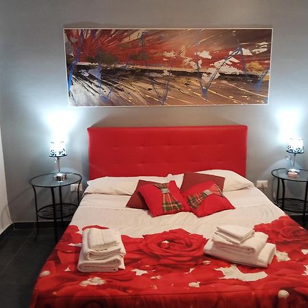 B&B La Fenice Помпей Екстериор снимка